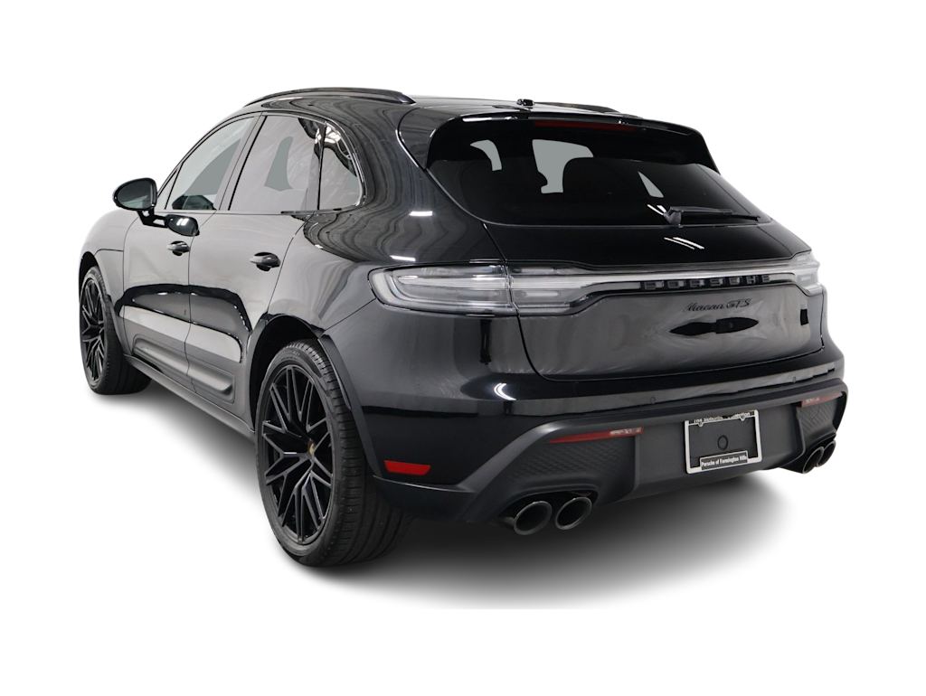 Thumbnail: 2023 Porsche Macan - 4