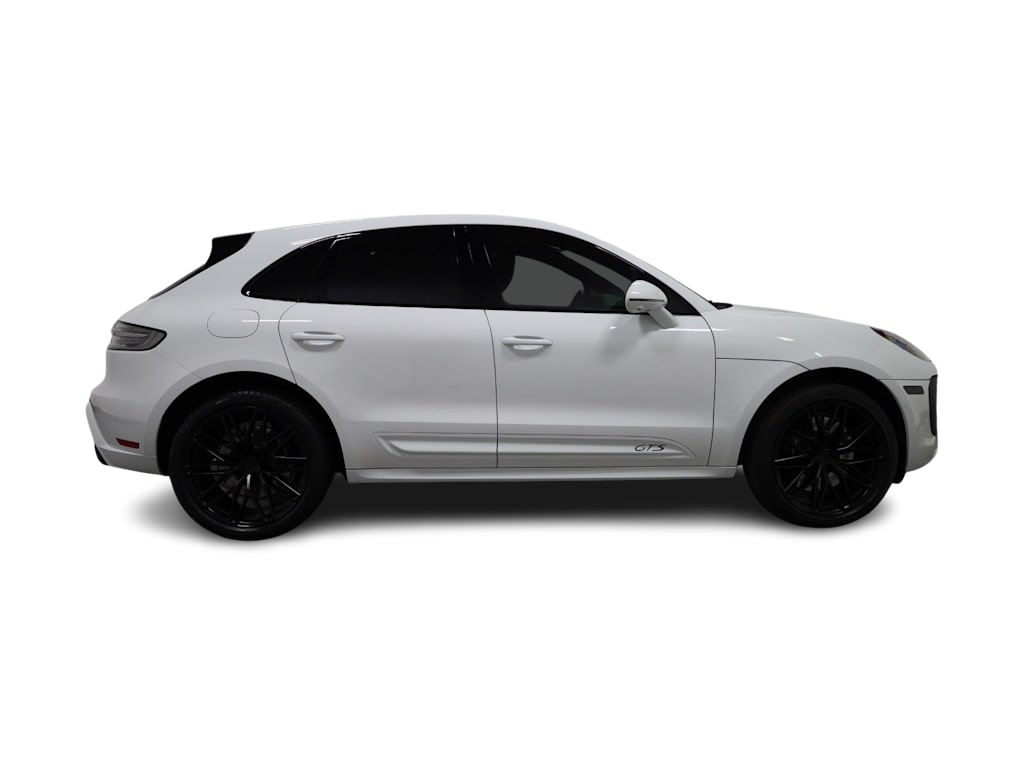 Thumbnail: 2023 Porsche Macan - 22