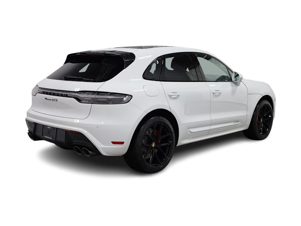 Thumbnail: 2026 Porsche Macan - 21