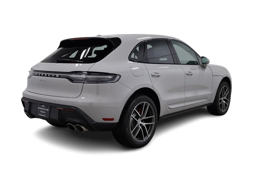 Thumbnail: 2026 Porsche Macan - 22