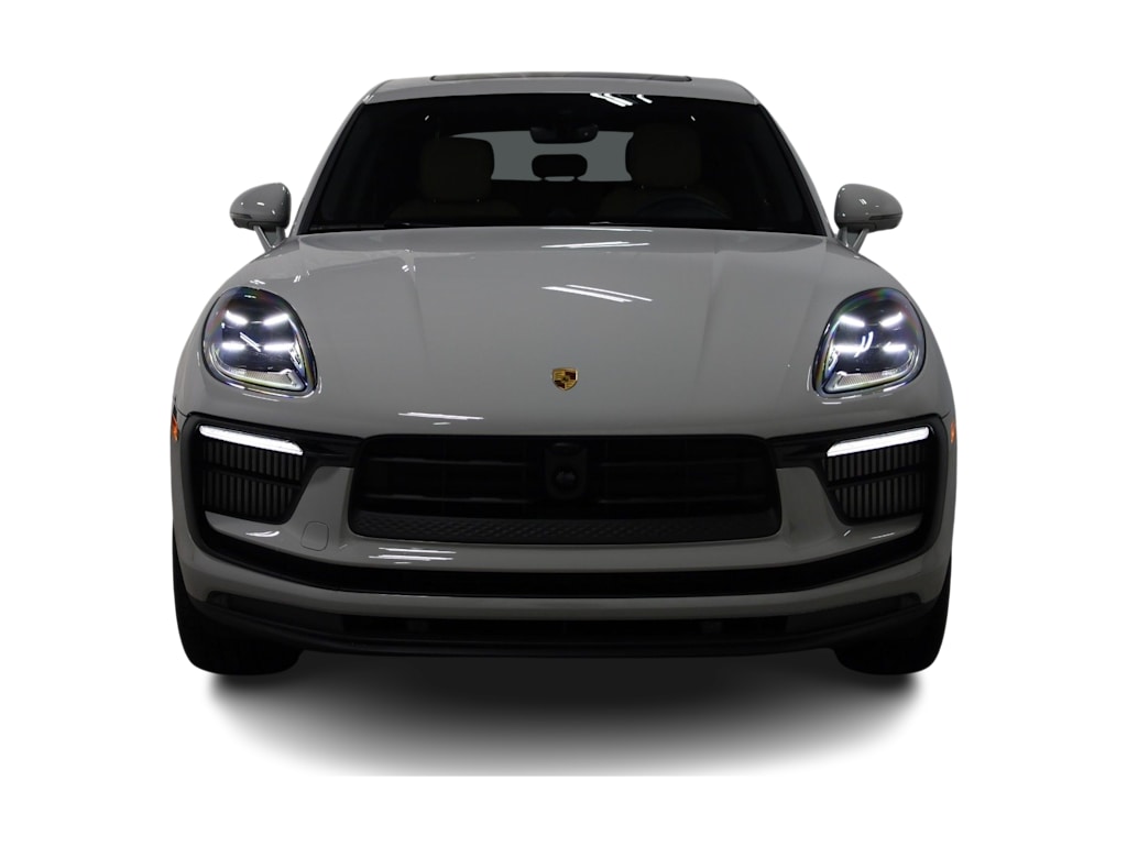 Thumbnail: 2026 Porsche Macan - 6