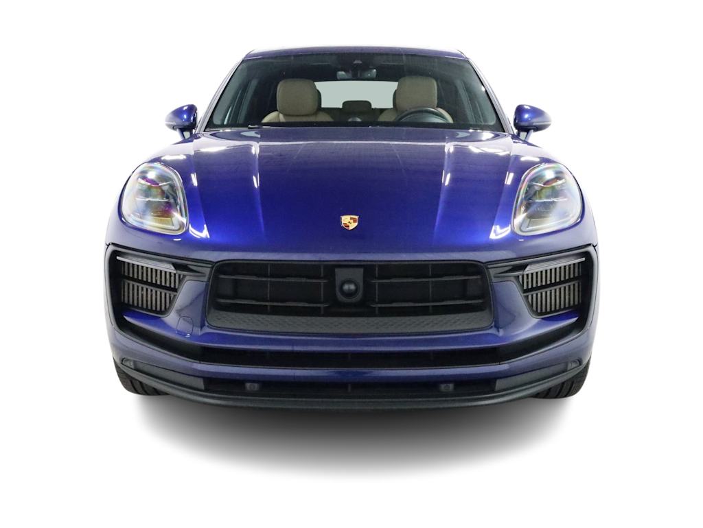 Thumbnail: 2023 Porsche Macan - 6