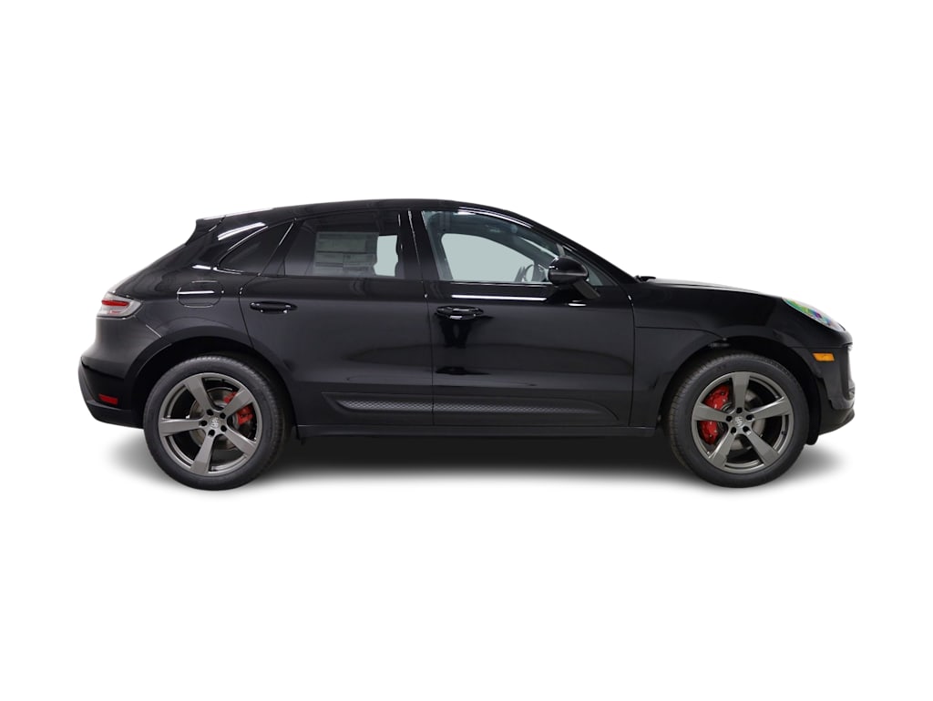 Thumbnail: 2026 Porsche Macan - 21