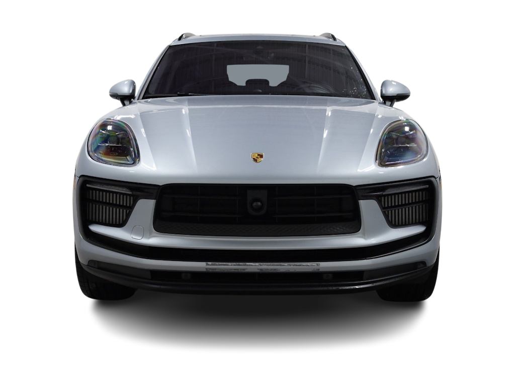 Thumbnail: 2026 Porsche Macan - 24