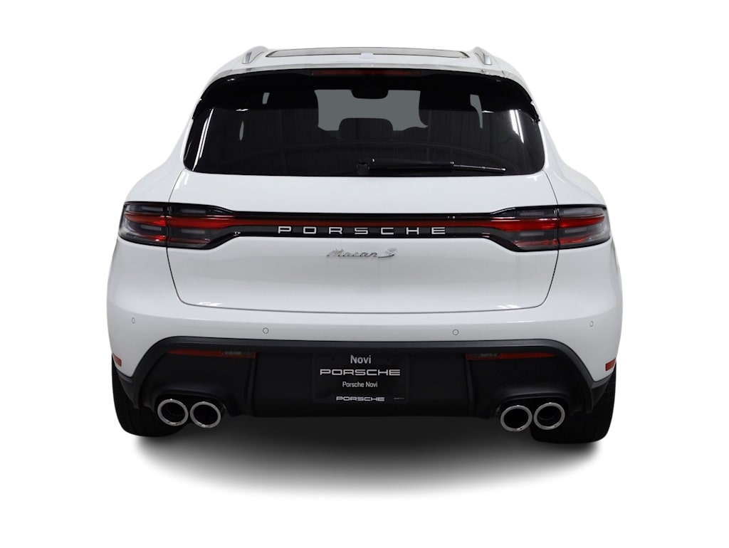 Thumbnail: 2026 Porsche Macan - 5