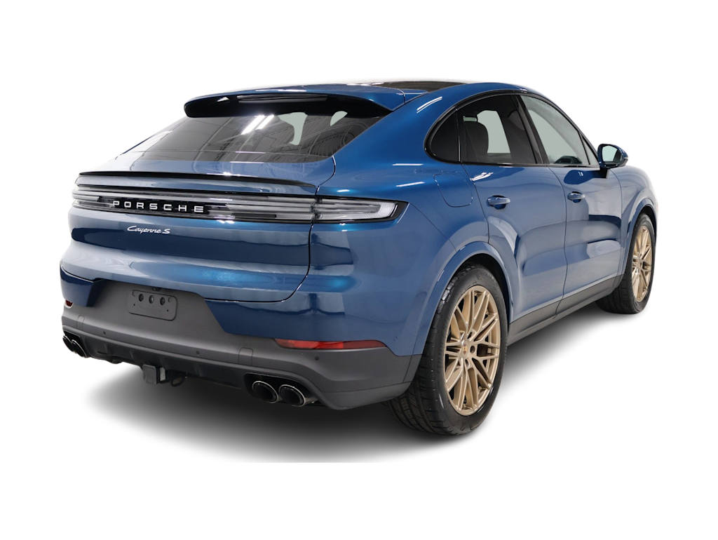 Thumbnail: 2026 Porsche Cayenne - 22