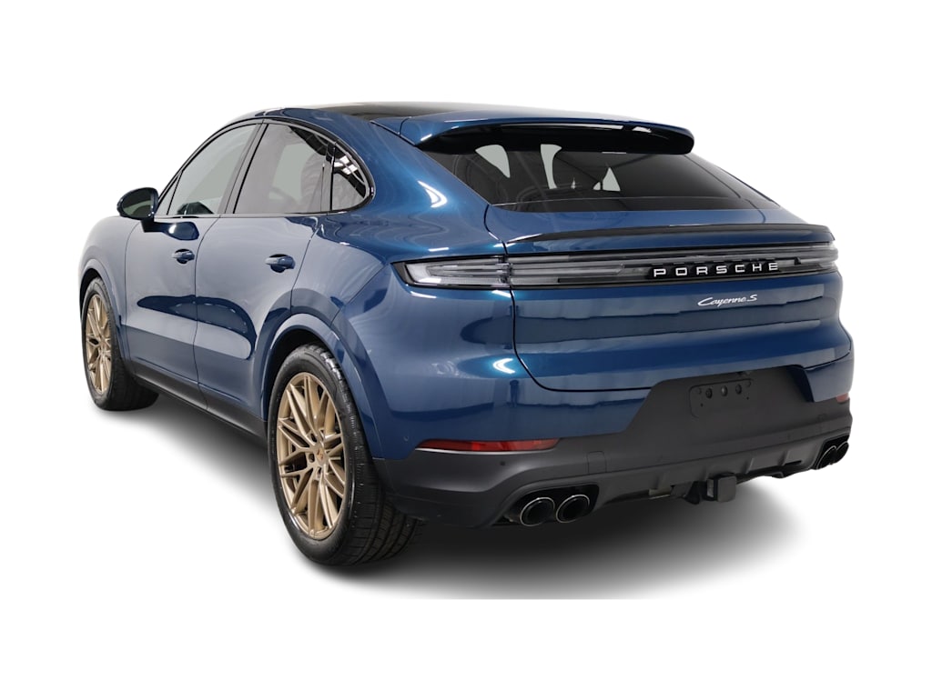 Thumbnail: 2026 Porsche Cayenne - 4