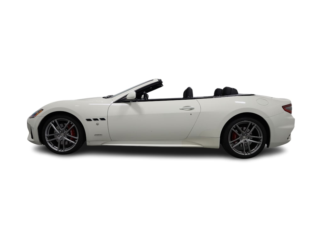 Thumbnail: 2018 Maserati GranTurismo - 3