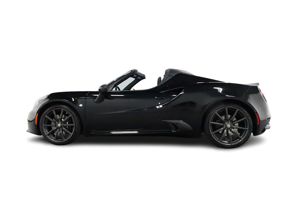 Thumbnail: 2016 Alfa Romeo 4C - 3