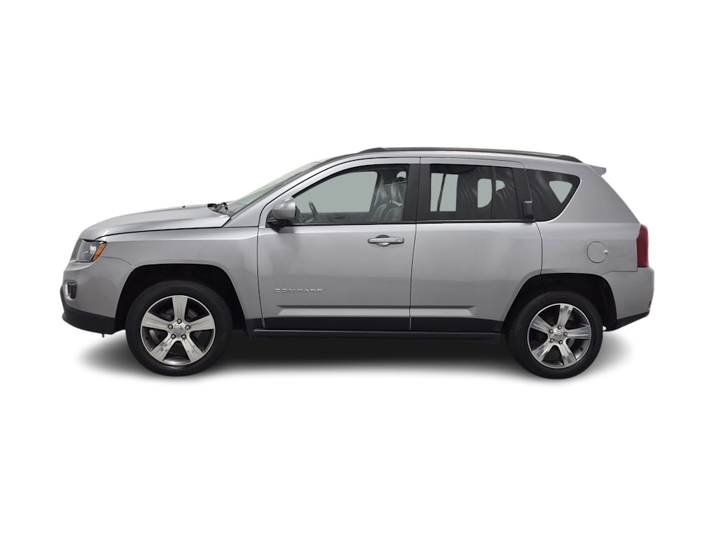 Thumbnail: 2017 Jeep Compass - 3