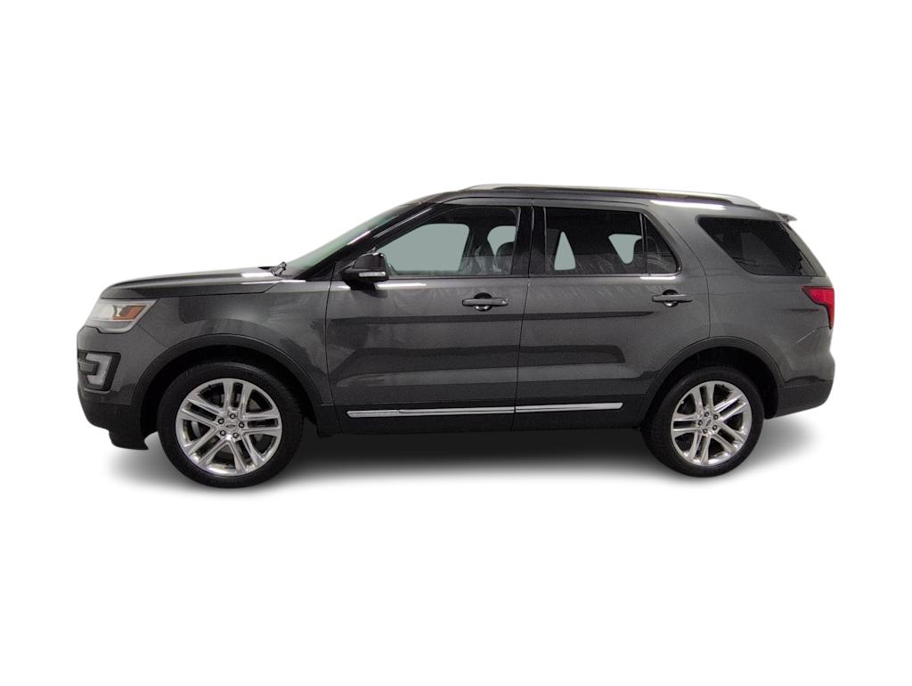 Thumbnail: 2017 Ford Explorer - 3