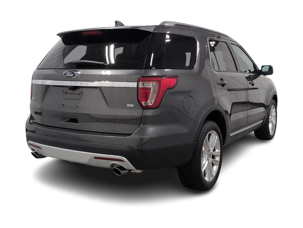 Thumbnail: 2017 Ford Explorer - 21