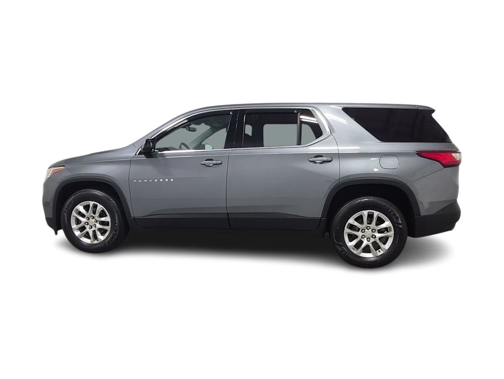 Thumbnail: 2020 Chevrolet Traverse - 3