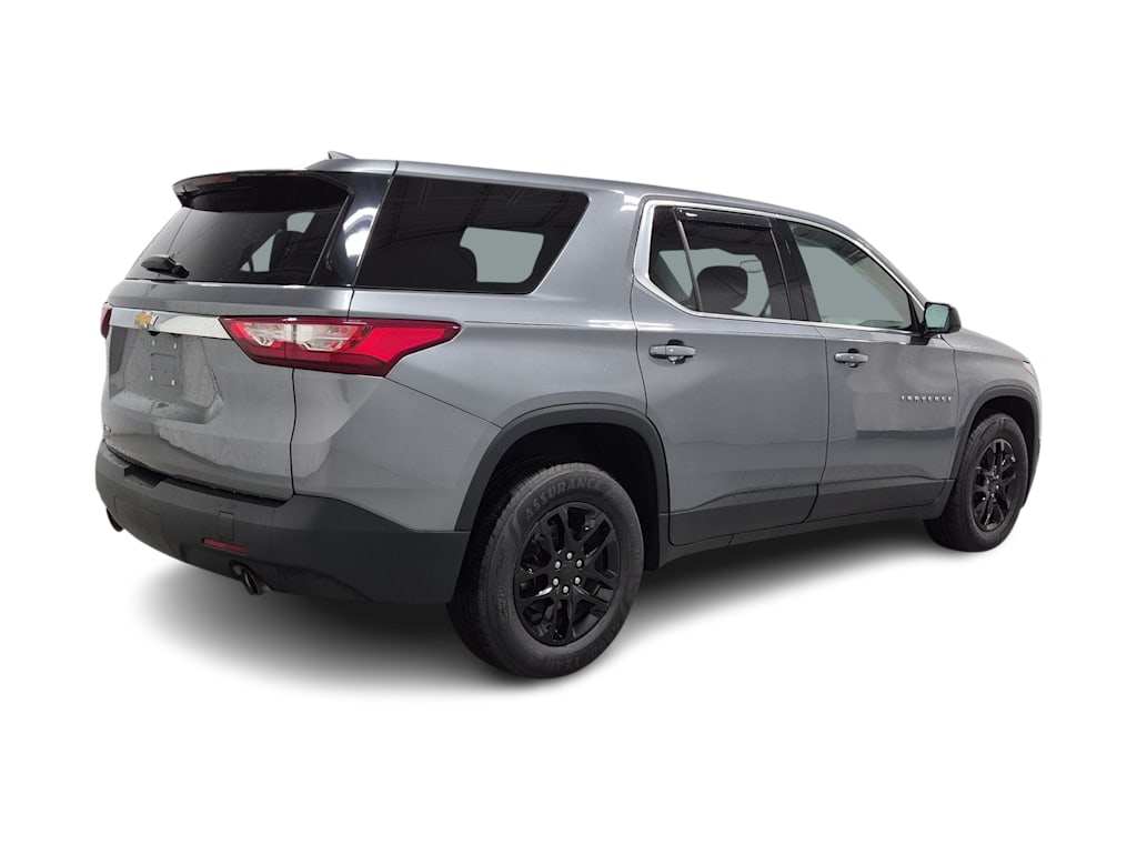 Thumbnail: 2020 Chevrolet Traverse - 23