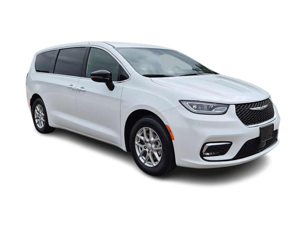 Thumbnail: 2025 Chrysler Pacifica - 17