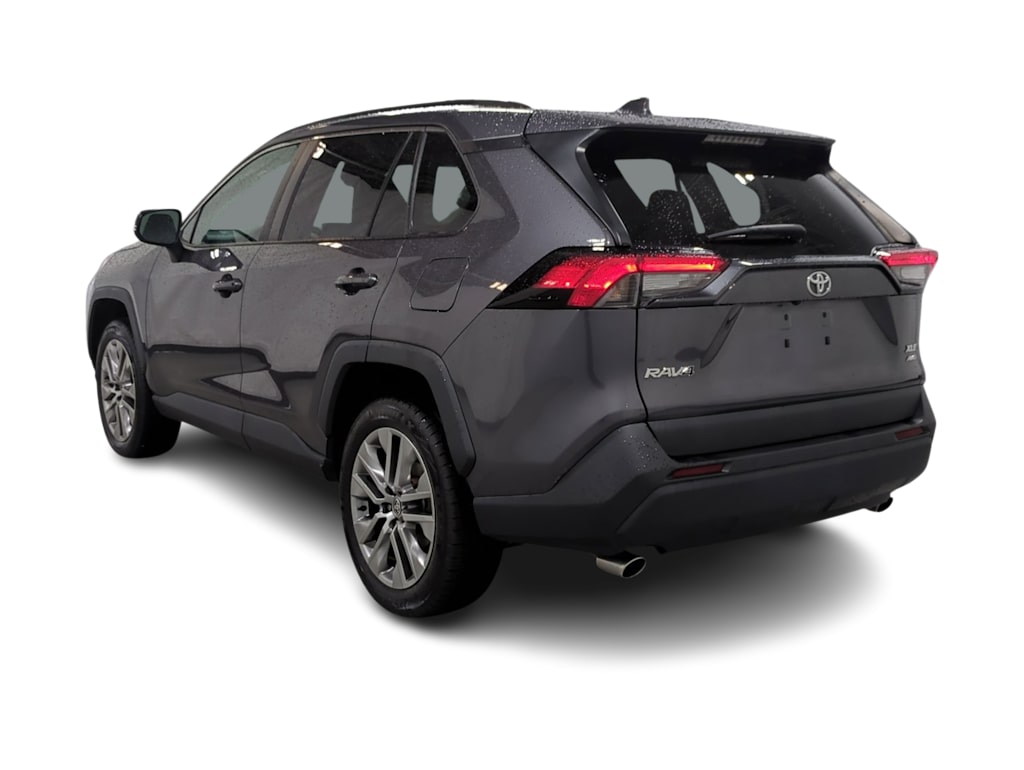 Thumbnail: 2022 Toyota RAV4 - 4