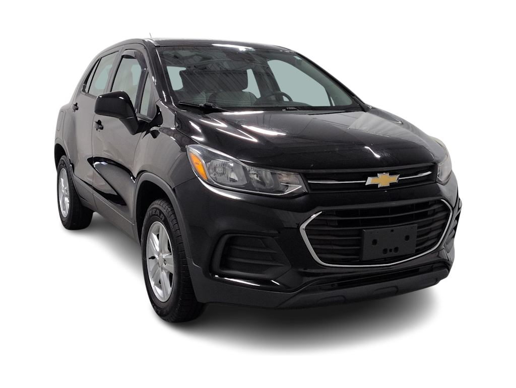 Thumbnail: 2017 Chevrolet Trax - 22
