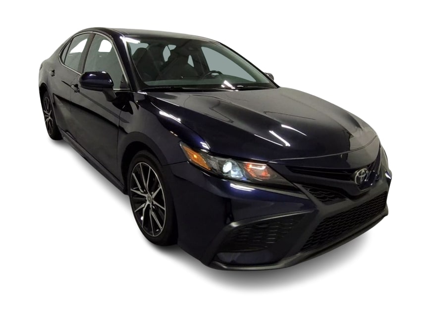 2021 Toyota Camry SE 19