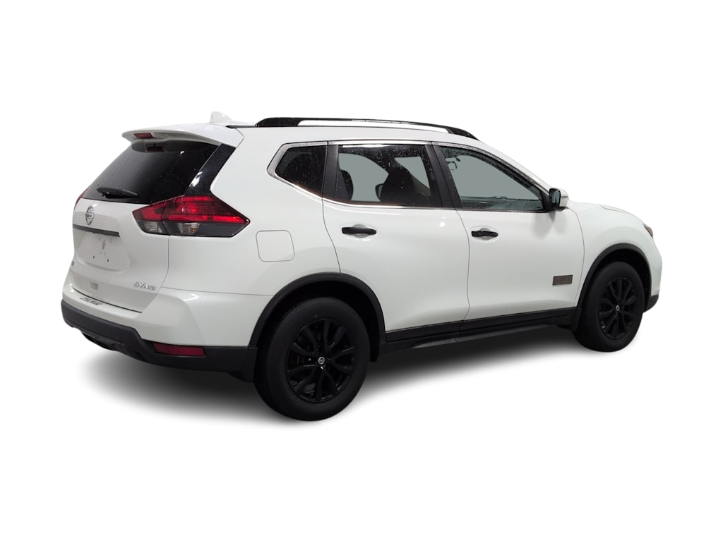 Thumbnail: 2017 Nissan Rogue - 23
