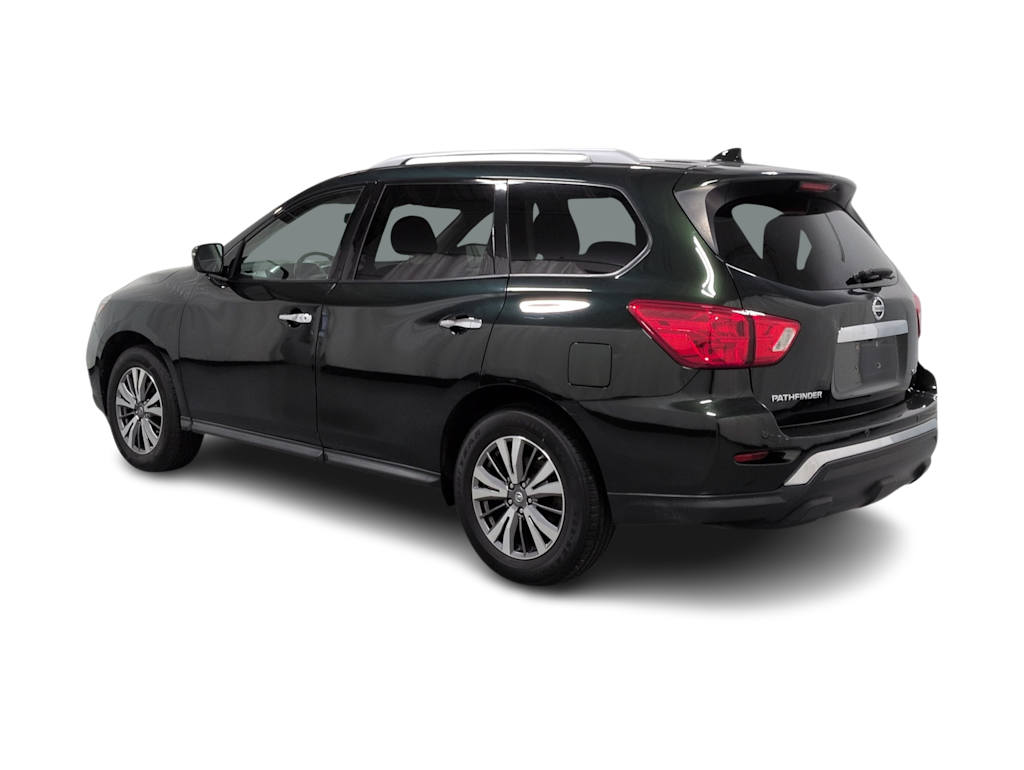 Thumbnail: 2019 Nissan Pathfinder - 4