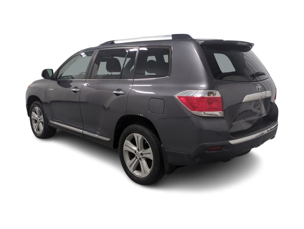 Thumbnail: 2013 Toyota Highlander - 4
