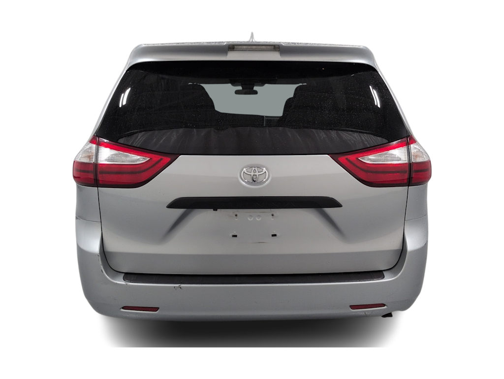 Thumbnail: 2019 Toyota Sienna - 5