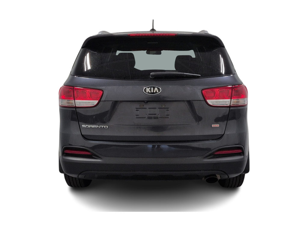 Thumbnail: 2016 Kia Sorento - 5