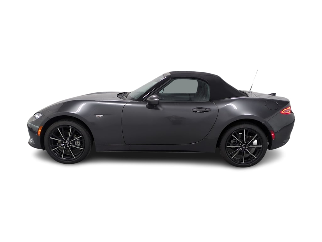 Thumbnail: 2025 Mazda MX-5 Miata - 3