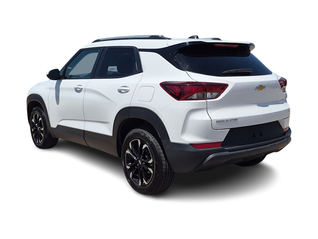 Thumbnail: 2023 Chevrolet TrailBlazer - 4
