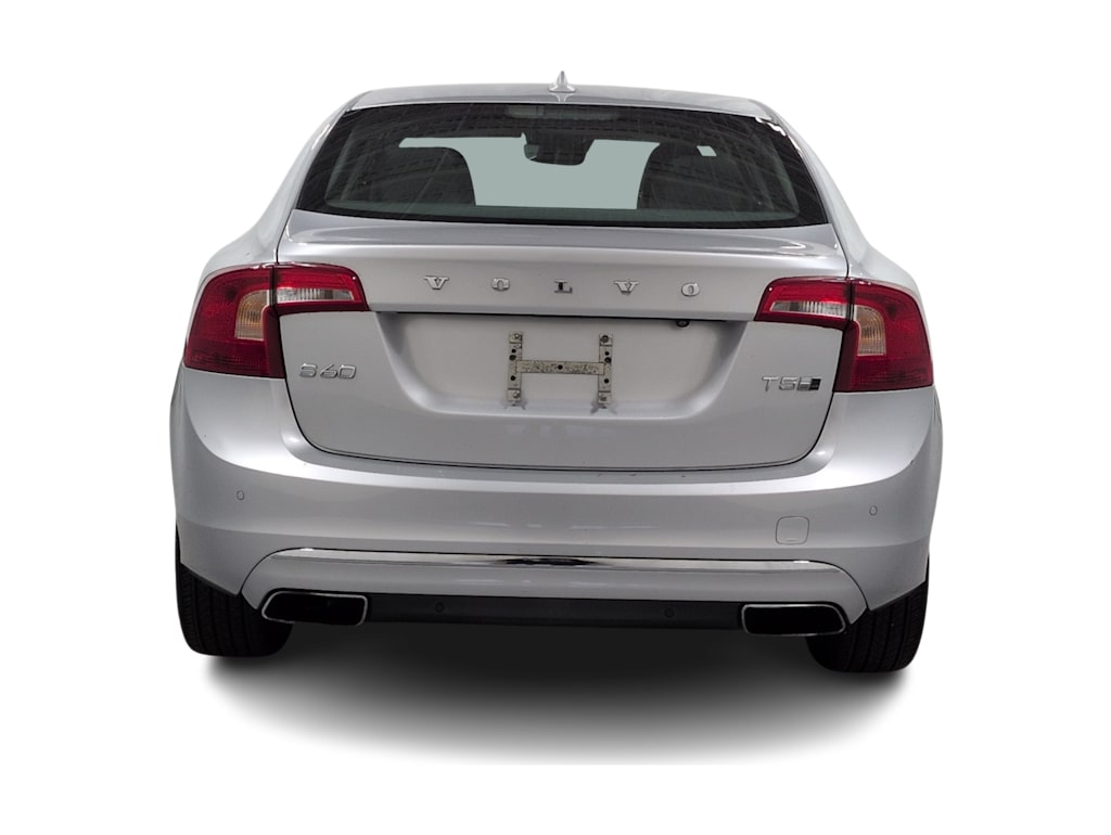 Thumbnail: 2017 Volvo S60 - 5