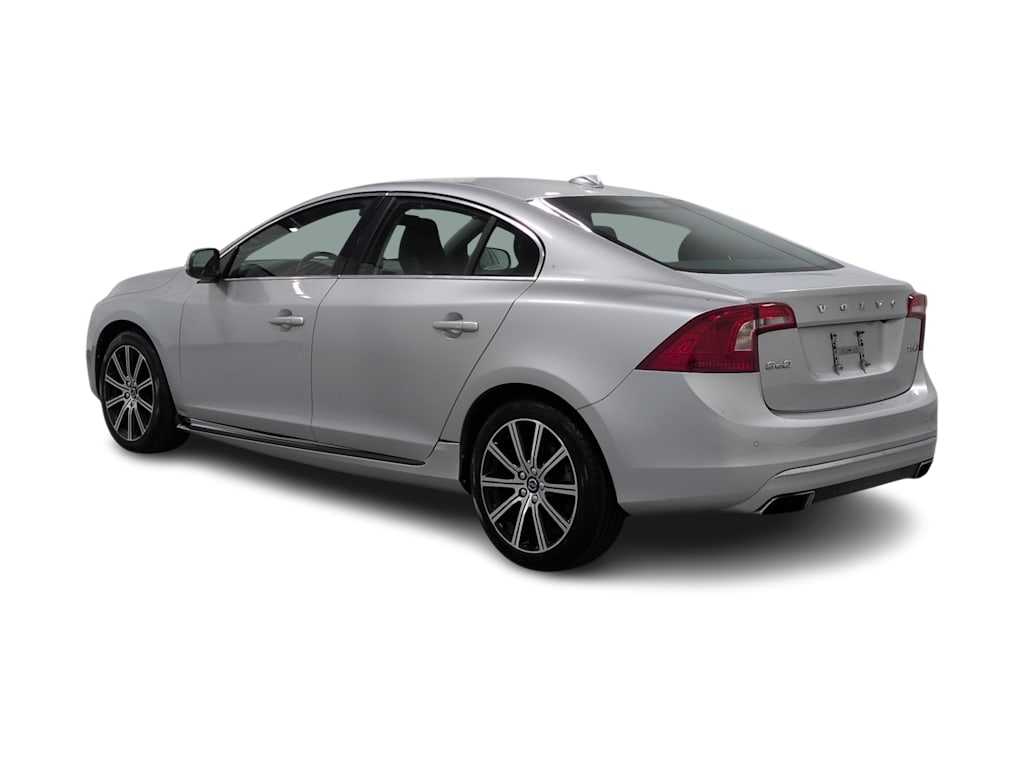 Thumbnail: 2017 Volvo S60 - 4