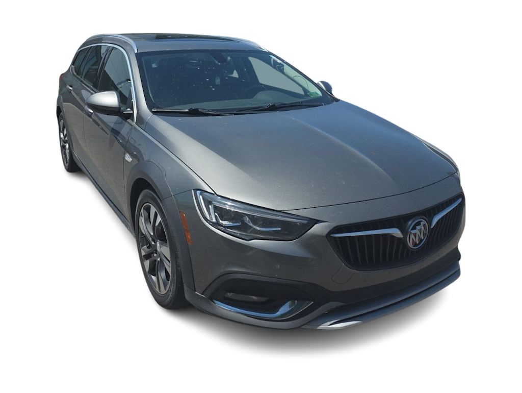 Thumbnail: 2018 Buick Regal - 6