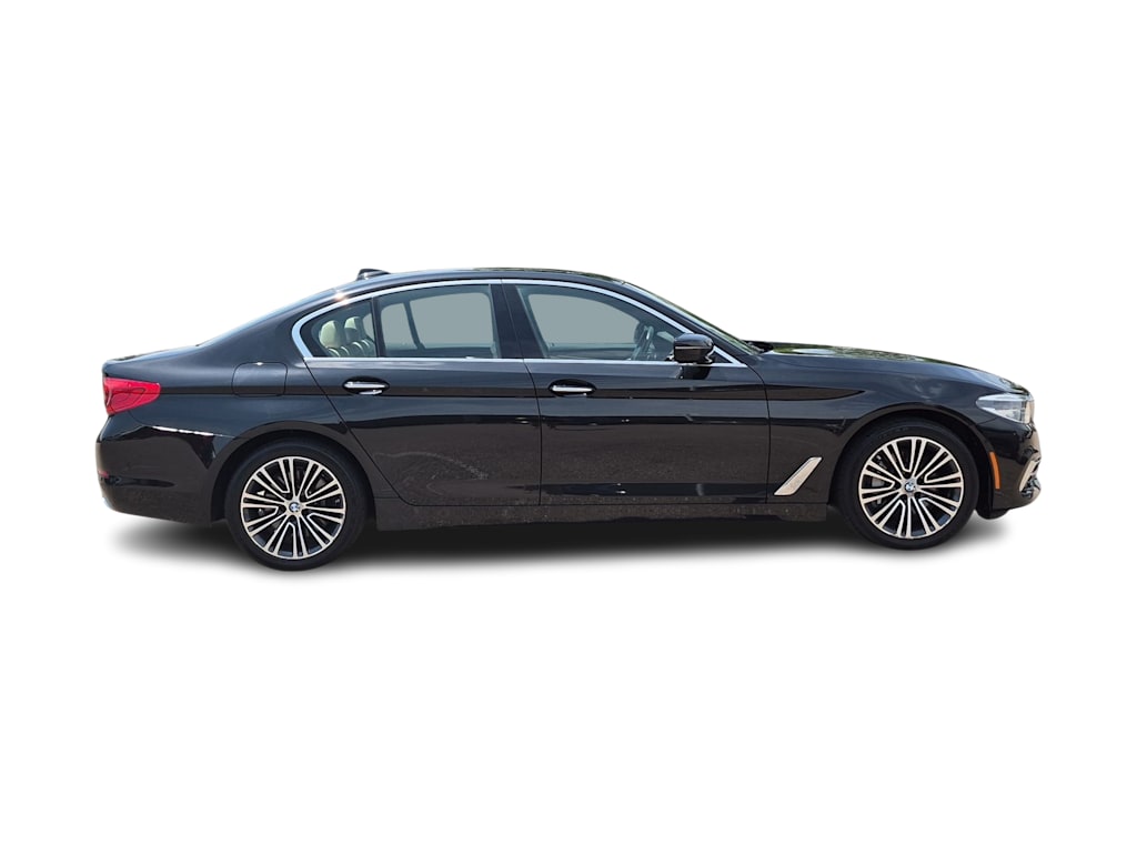 Thumbnail: 2017 BMW 5 Series - 21