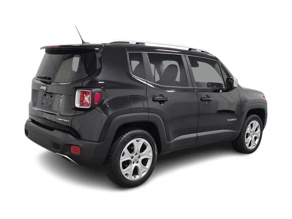 Thumbnail: 2015 Jeep Renegade - 22