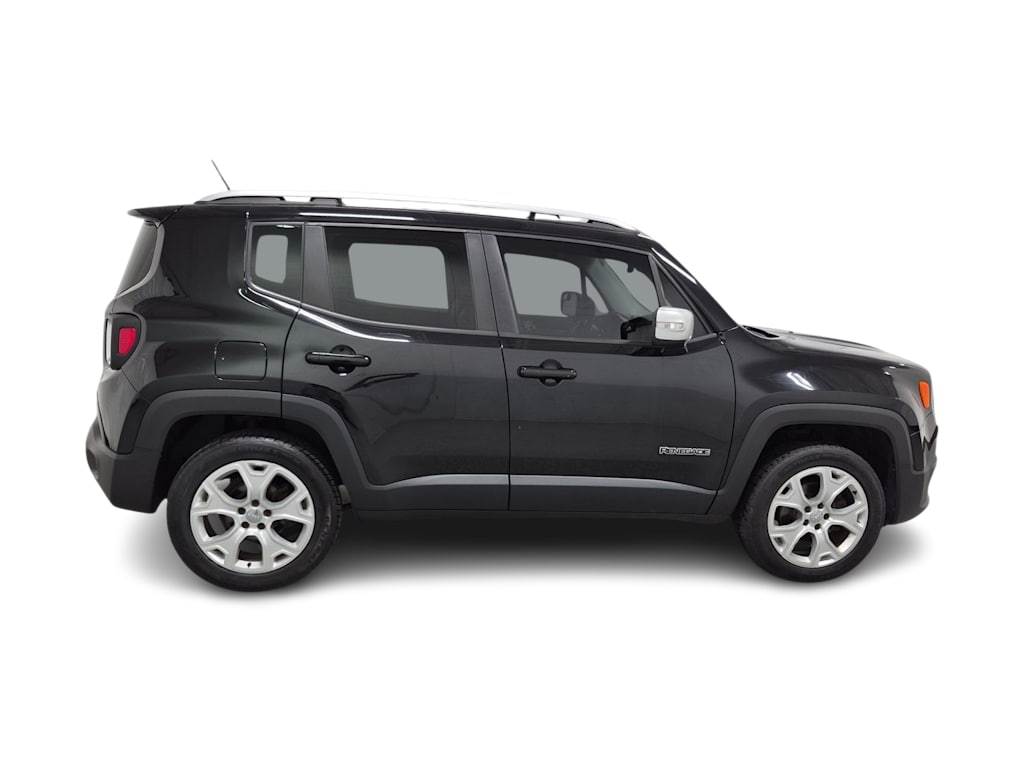 Thumbnail: 2015 Jeep Renegade - 23