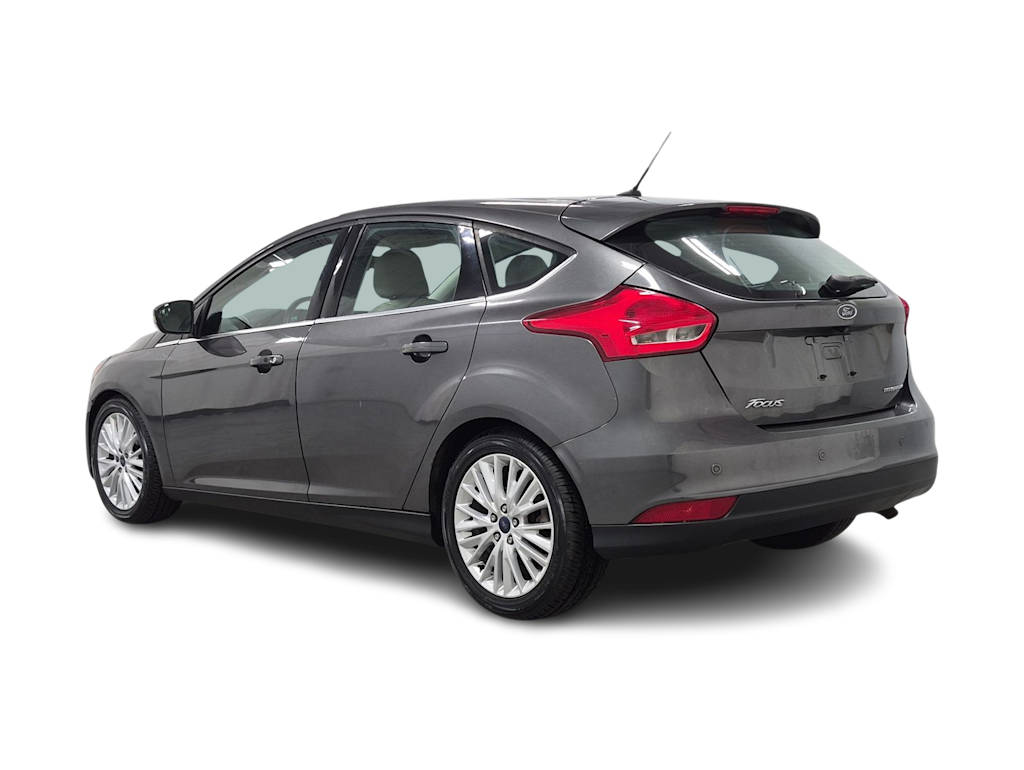 Thumbnail: 2016 Ford Focus - 4