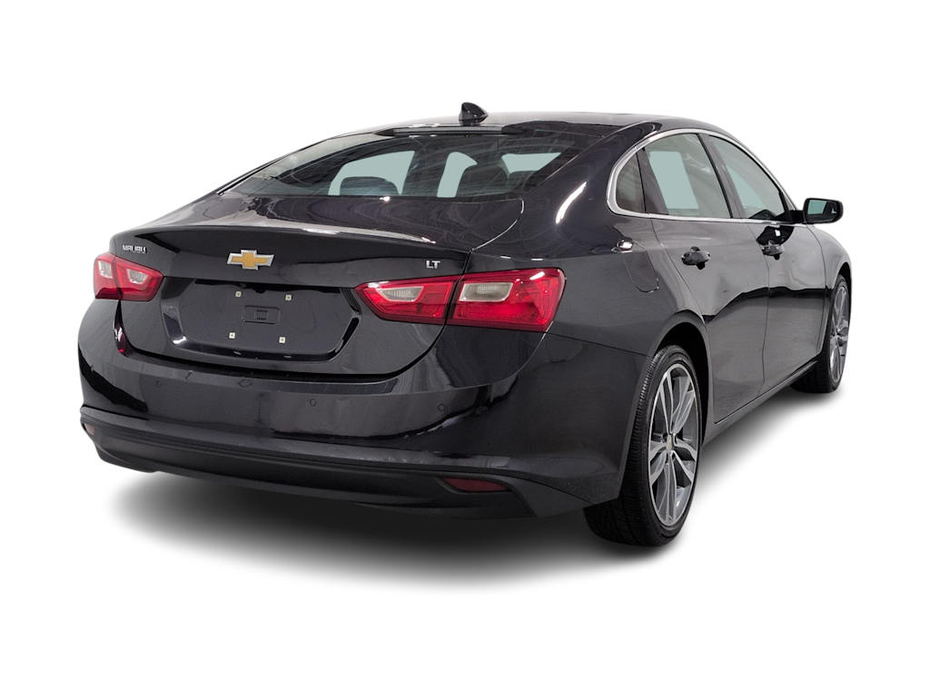 Thumbnail: 2023 Chevrolet Malibu - 23