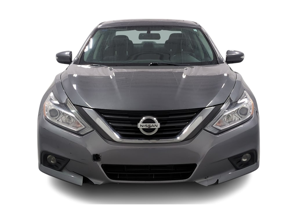 Thumbnail: 2017 Nissan Altima - 6