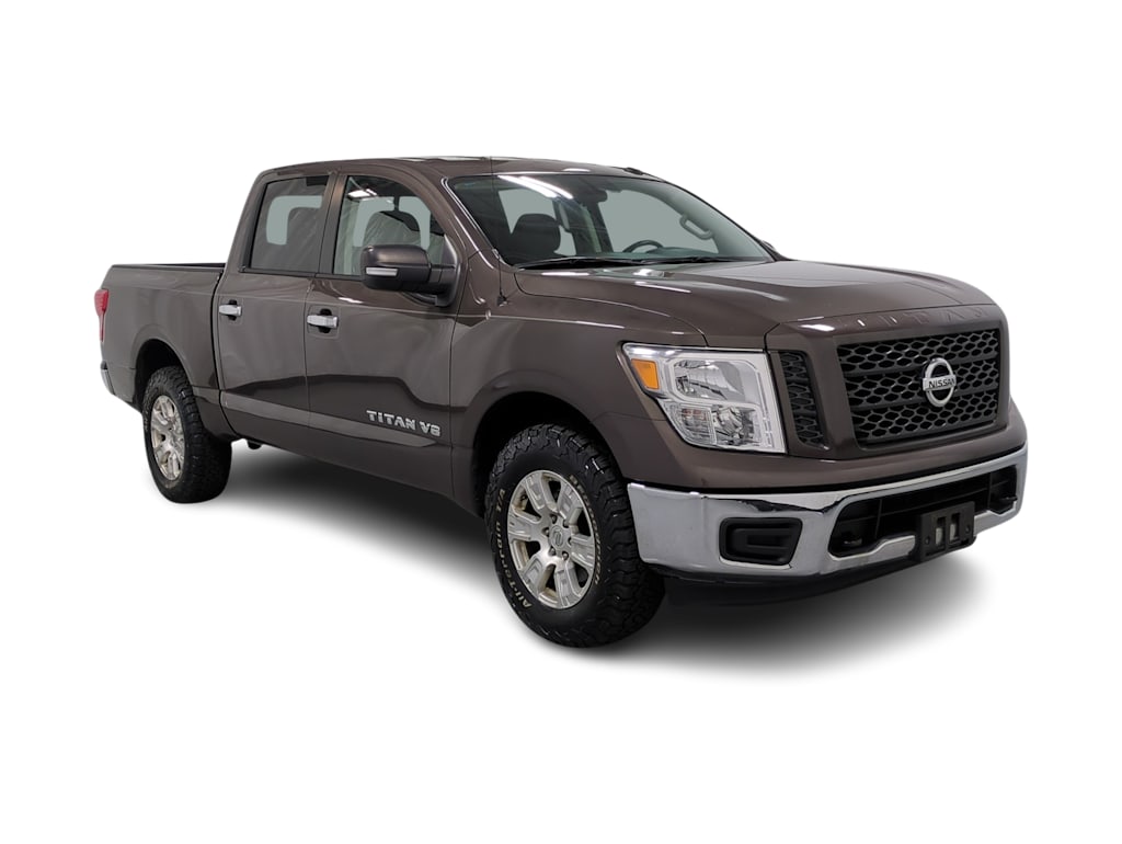 Thumbnail: 2019 Nissan Titan - 17