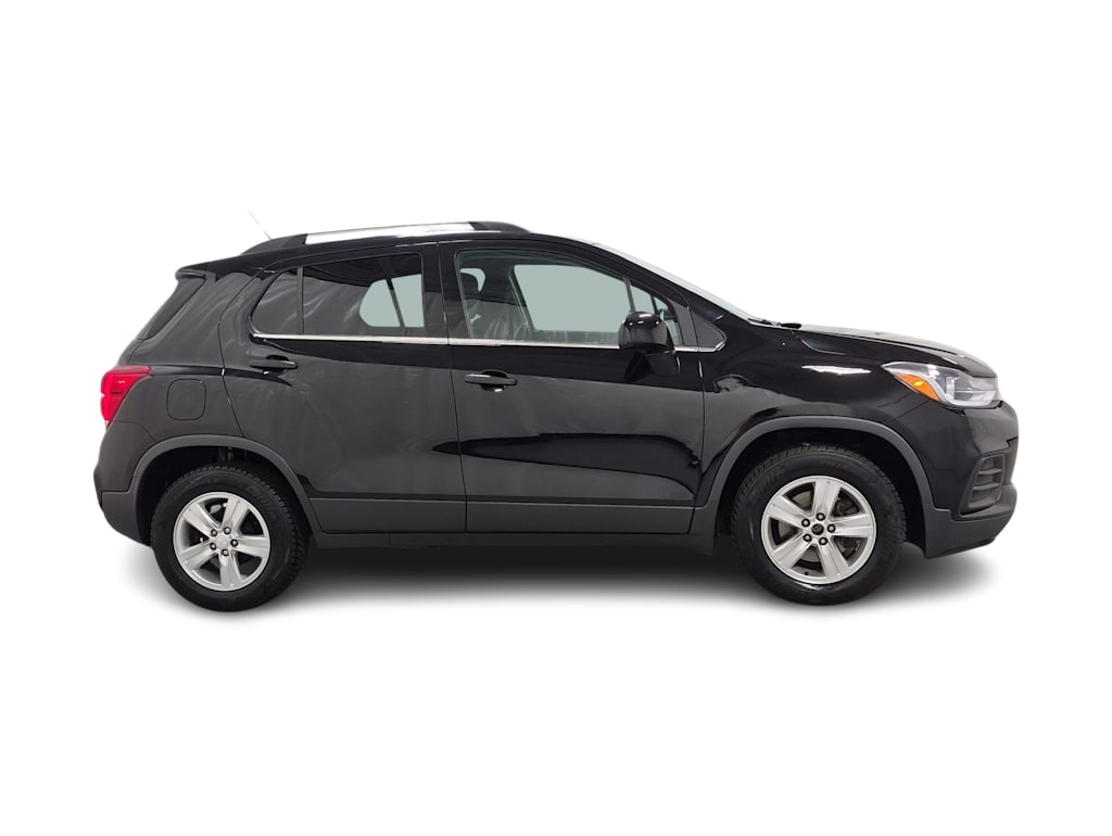 Thumbnail: 2018 Chevrolet Trax - 23