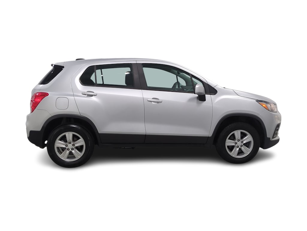 Thumbnail: 2019 Chevrolet Trax - 21