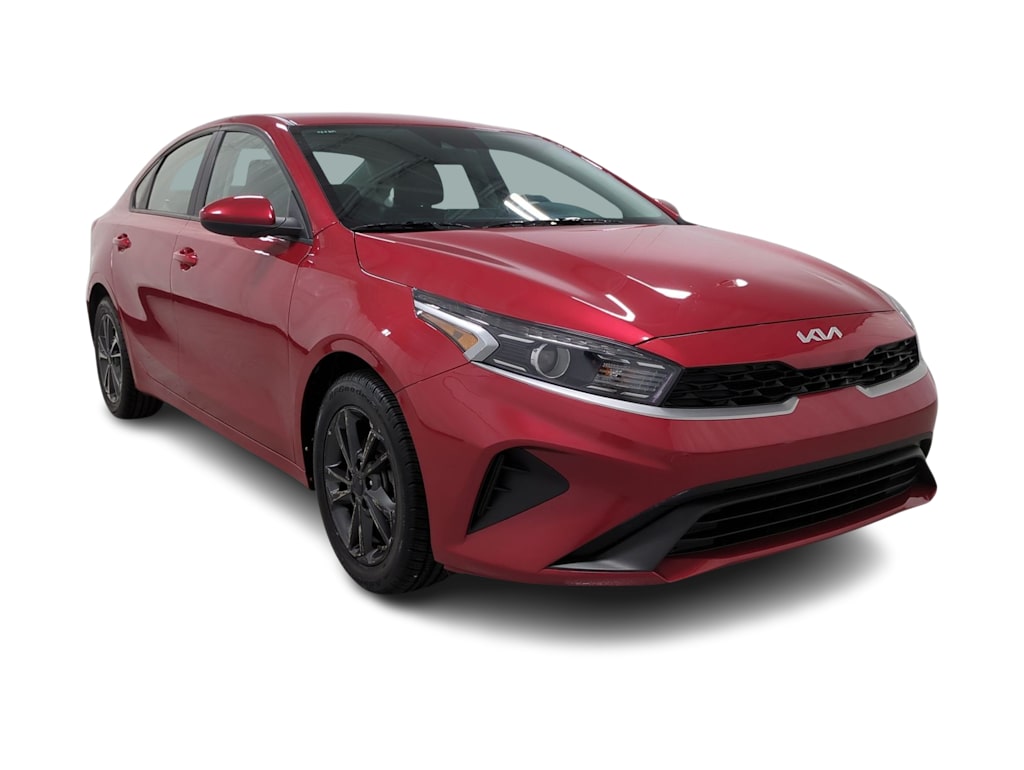 Thumbnail: 2024 Kia Forte - 22