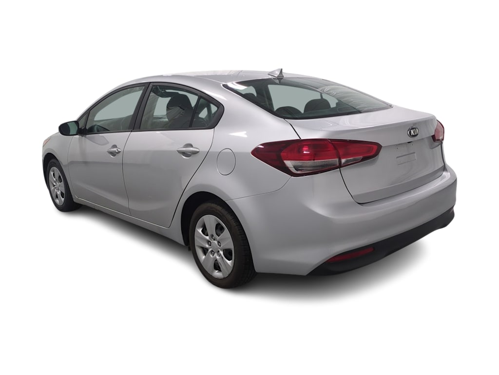 Thumbnail: 2018 Kia Forte - 4