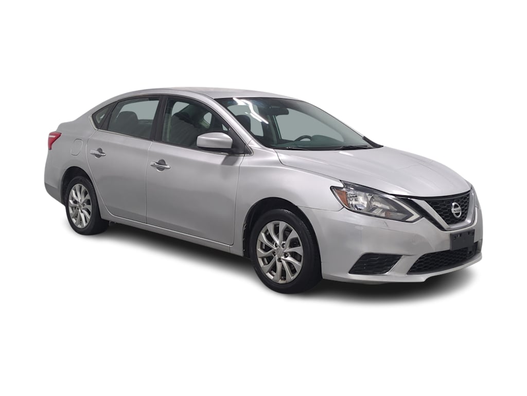 Thumbnail: 2018 Nissan Sentra - 18