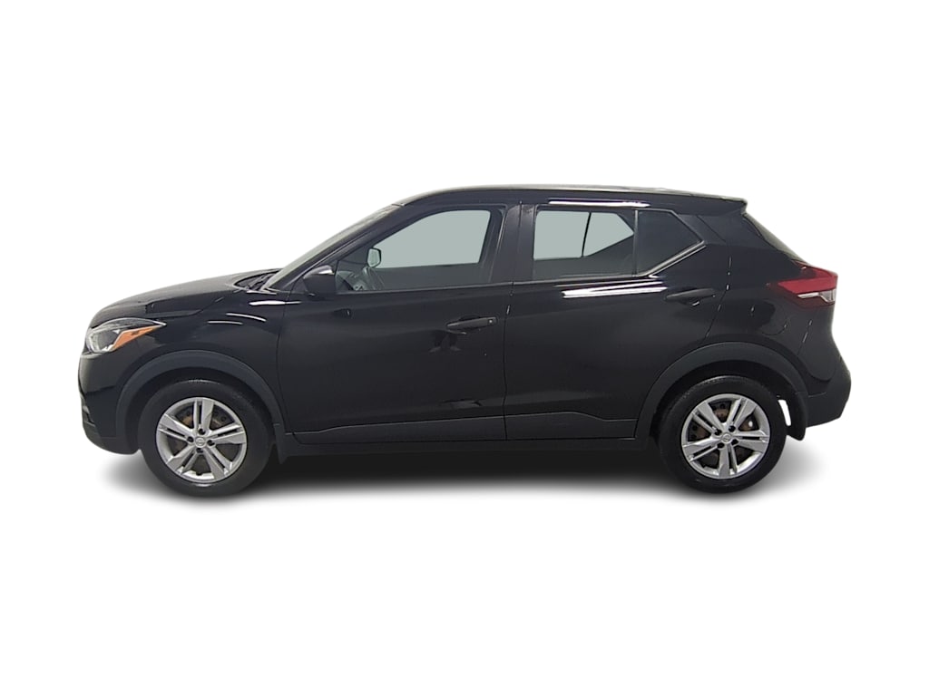 Thumbnail: 2020 Nissan Kicks - 3