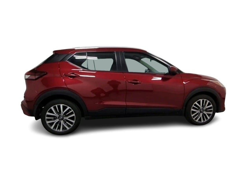 2022 Nissan Kicks SV 23