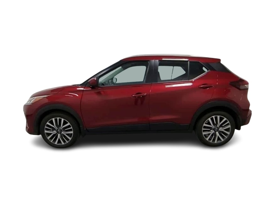 2022 Nissan Kicks SV 3