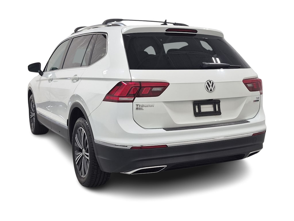 Thumbnail: 2018 Volkswagen Tiguan - 4