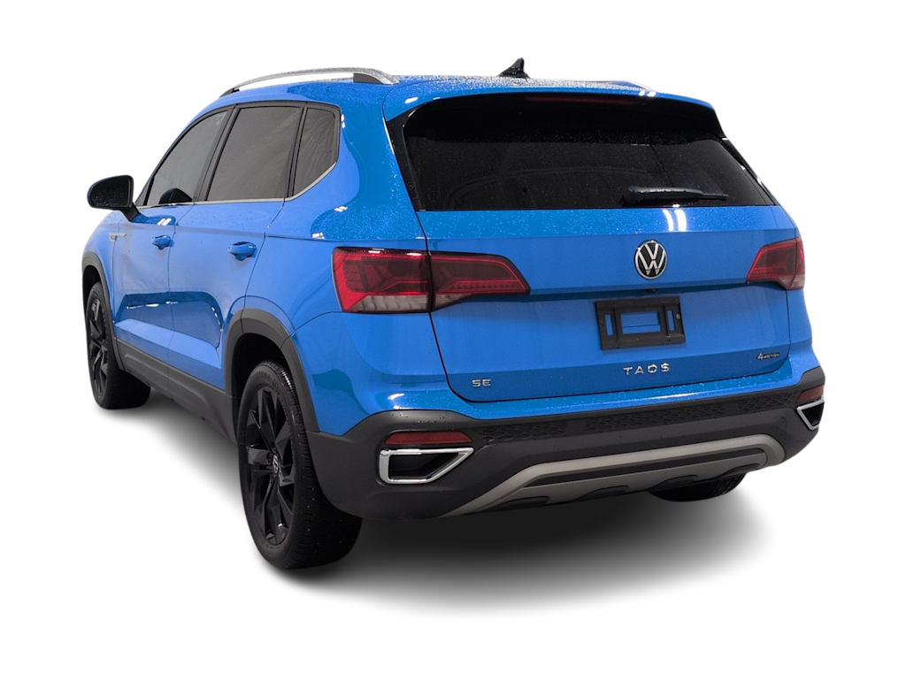 Thumbnail: 2022 Volkswagen Taos - 4