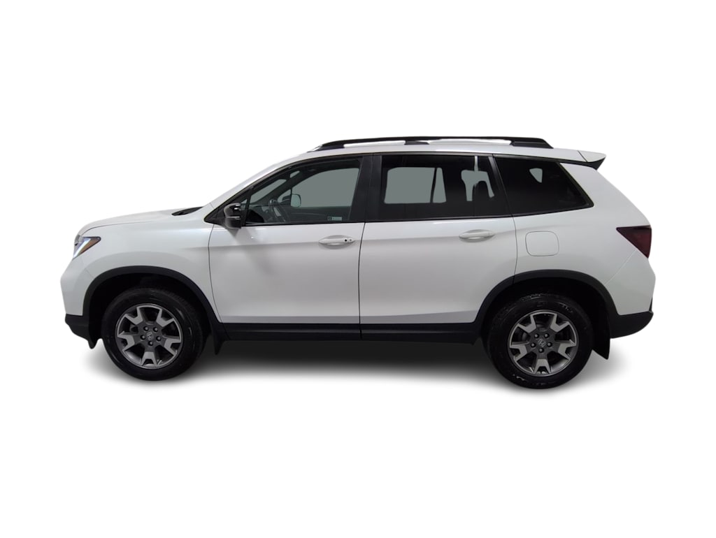Thumbnail: 2023 Honda Passport - 3